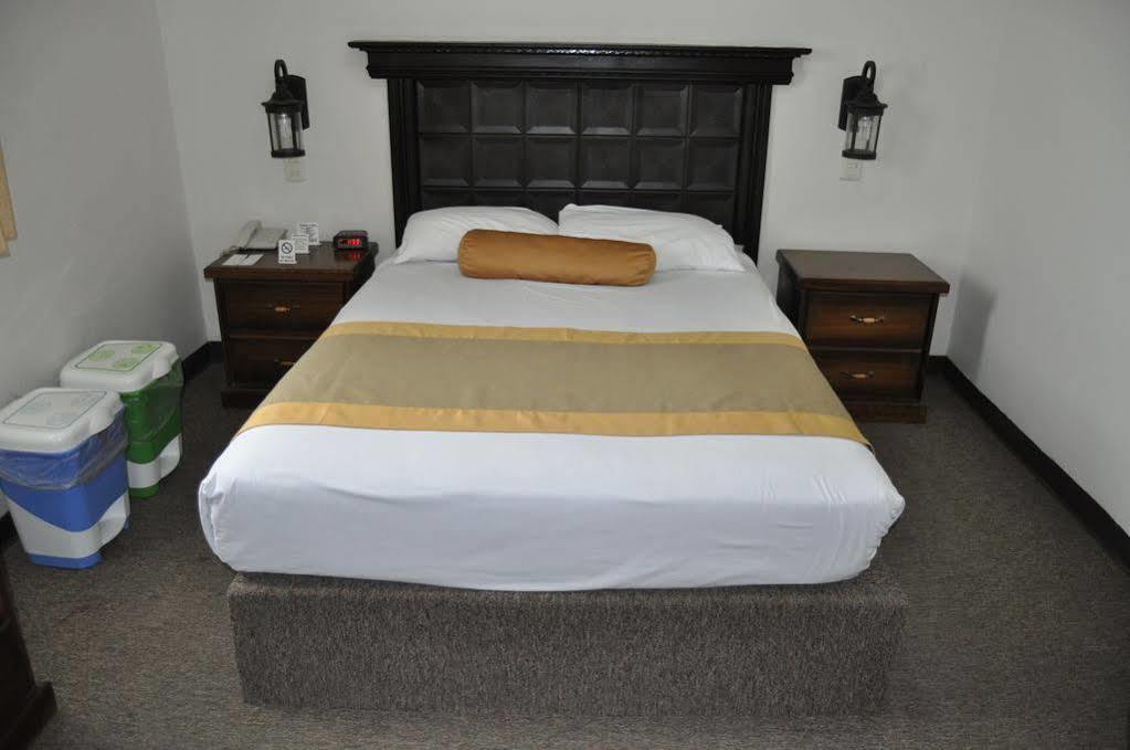 Hotel Go Inn Monclova Buitenkant foto