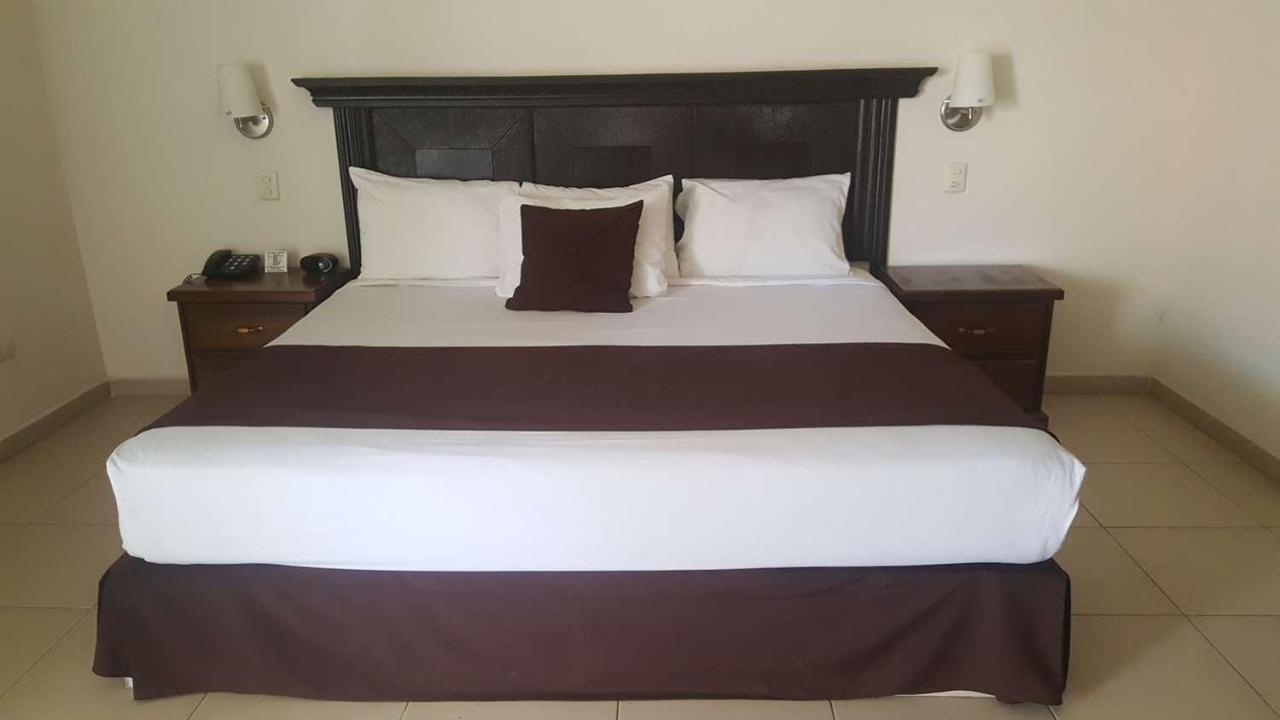 Hotel Go Inn Monclova Buitenkant foto